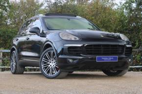 2016 (16) Porsche Cayenne at Yorkshire Vehicle Solutions York
