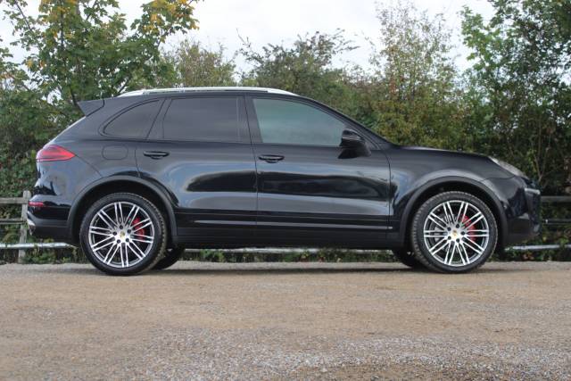 2016 Porsche Cayenne 3.0 TD V6 TiptronicS 4WD Euro 6 (s/s) 5dr