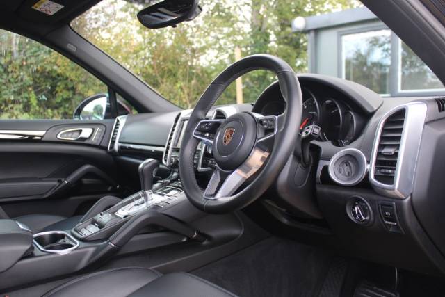 2016 Porsche Cayenne 3.0 TD V6 TiptronicS 4WD Euro 6 (s/s) 5dr