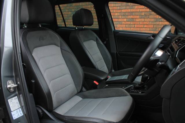 2019 Volkswagen Tiguan 2.0 TDI R-Line DSG Euro 6 (s/s) 5dr
