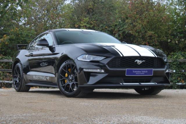 Ford Mustang 2.3T EcoBoost Fastback SelShift Euro 6 2dr Coupe Petrol Black