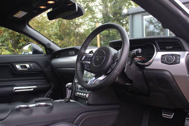 2020 Ford Mustang 2.3T EcoBoost Fastback SelShift Euro 6 2dr