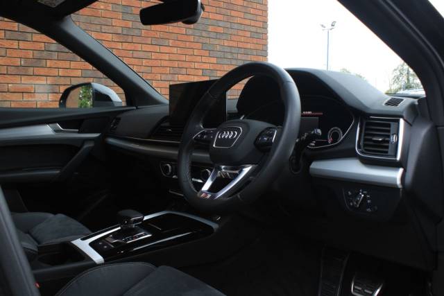 2021 Audi Q5 2.0 TDI 40 S line S Tronic quattro Euro 6 (s/s) 5dr