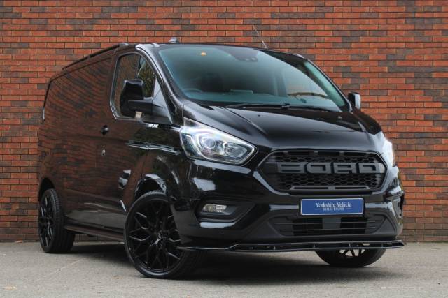 Ford Transit Custom 2.0 300 EcoBlue Limited L1 H1 Euro 6 (s/s) 5dr Vehicle Transporter Diesel Black