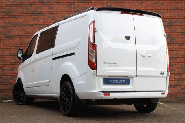 2022 Ford Transit Custom 2.0 320 EcoBlue Limited Crew Van Auto L2 H1 Euro 6 5dr