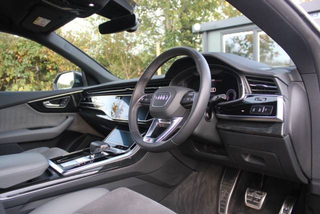 2018 Audi Q8 3.0 TDI V6 50 S line Tiptronic quattro Euro 6 (s/s) 5dr