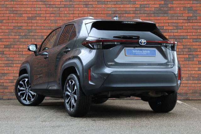 2022 Toyota Yaris Cross 1.5 VVT-h Design E-CVT Euro 6 (s/s) 5dr