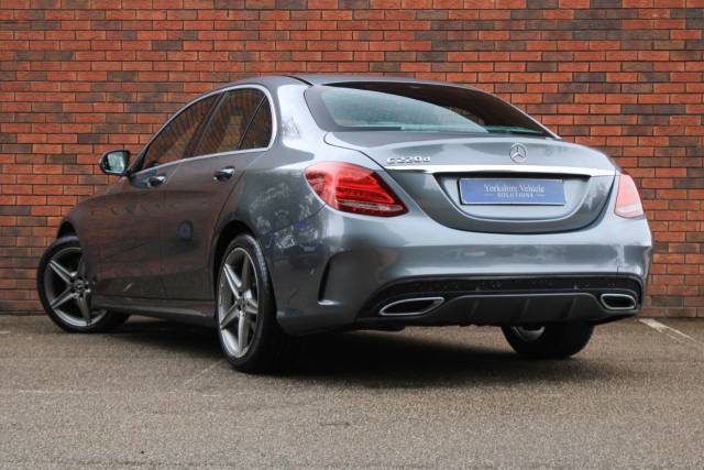 2017 Mercedes-Benz C Class 2.1 C220d AMG Line G-Tronic+ Euro 6 (s/s) 4dr