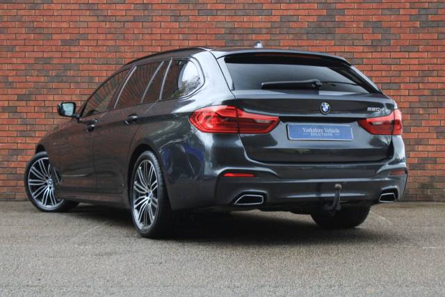 2020 BMW 5 Series 2.0 520d MHT M Sport Touring Auto Euro 6 (s/s) 5dr