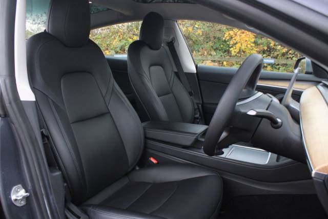 2021 Tesla Model 3 (Dual Motor) Performance Auto 4WDE 4dr (Performance Upgrade)