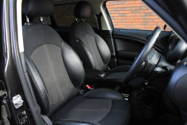2015 Mini Countryman 2.0 Cooper SD Auto Euro 5 5dr