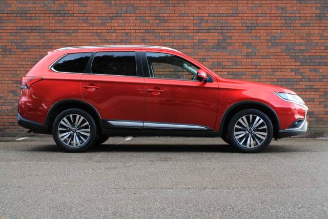 2020 Mitsubishi Outlander 2.0 MIVEC Design CVT 4WD Euro 6 (s/s) 5dr