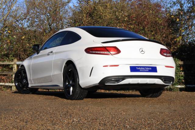 2016 Mercedes-Benz C Class 2.1 C220d AMG Line (Premium Plus) G-Tronic+ Euro 6 (s/s) 2dr