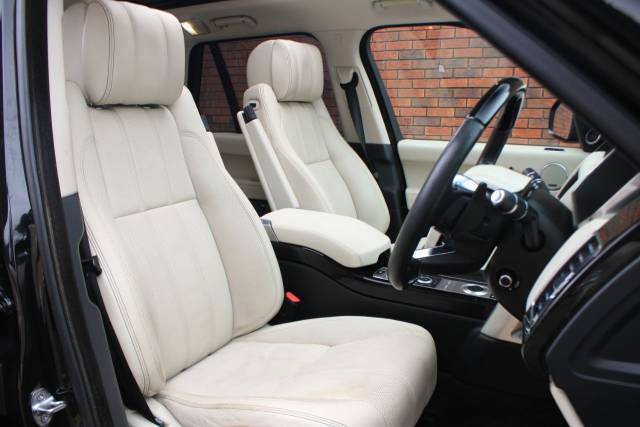 2016 Land Rover Range Rover 4.4 SD V8 Vogue SE Auto 4WD Euro 6 (s/s) 5dr