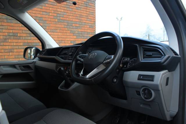 2022 Volkswagen Transporter 2.0 TDI T30 Startline FWD LWB Euro 6 (s/s) 5dr