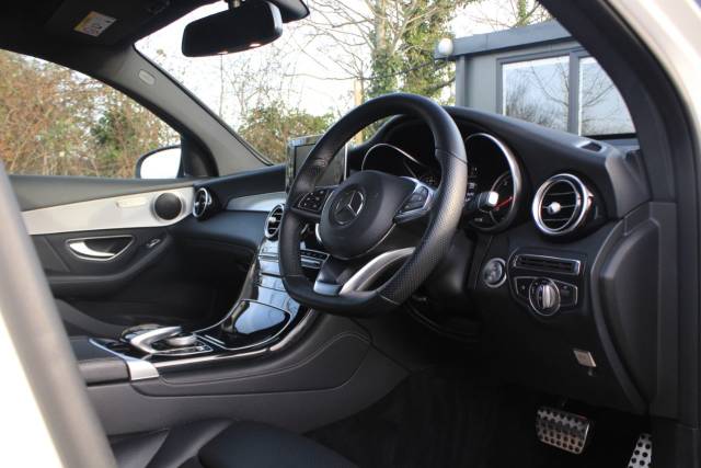 2017 Mercedes-Benz GLC Coupe 2.1 GLC250d AMG Line Coupe G-Tronic 4MATIC Euro 6 (s/s) 5dr