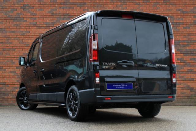 2023 Renault Trafic 2.0 dCi Blue LL30 Sport L2 H1 Euro 6 (s/s) 5dr