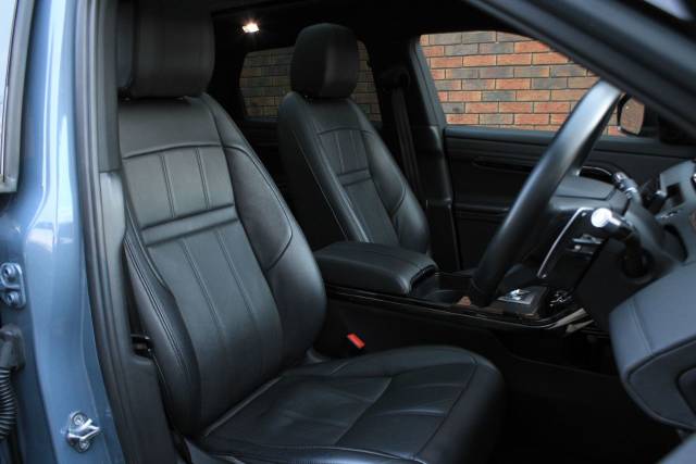 2021 Land Rover Range Rover Evoque 2.0 D200 MHEV R-Dynamic SE Auto 4WD Euro 6 (s/s) 5dr