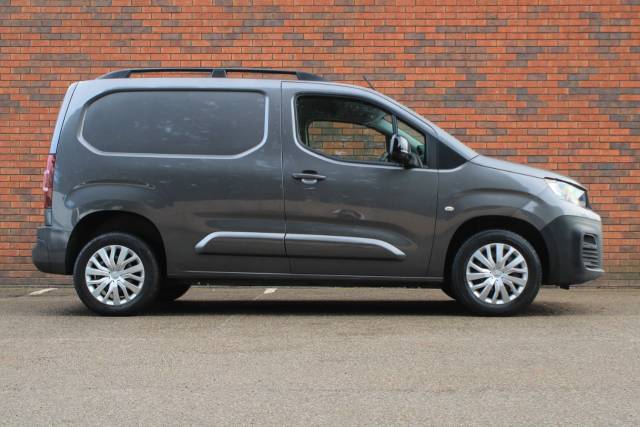 2021 Peugeot Partner 1.5 BlueHDi 1000 Professional Premium Standard Panel Van SWB Euro 6 5dr