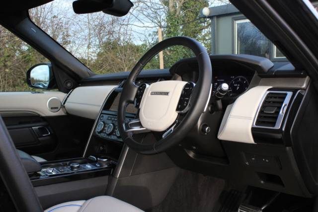 2018 Land Rover Discovery 3.0 SD V6 HSE Luxury Auto 4WD Euro 6 (s/s) 5dr