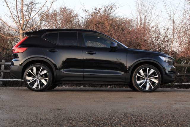 2021 Volvo XC40 Recharge Twin 78kWh Pro SUV 5dr Electric Auto AWD