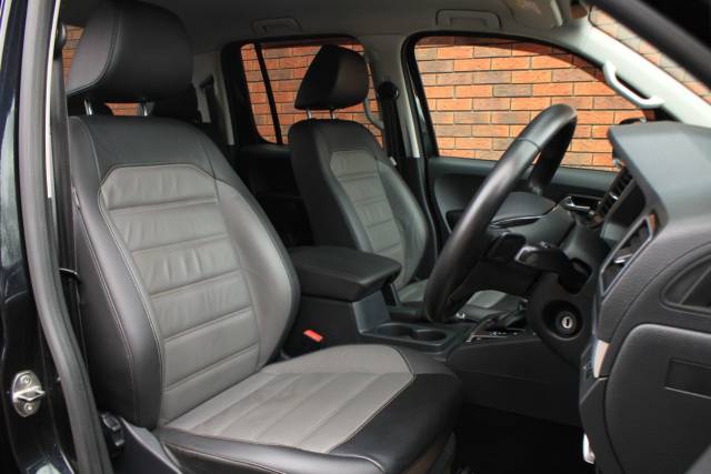 2017 Volkswagen Amarok 3.0 TDI V6 BlueMotion Tech Highline Auto 4Motion Euro 6 (s/s) 4dr