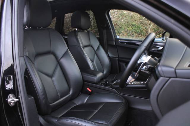 2018 Porsche Macan 3.0 V6 S PDK 4WD Euro 6 (s/s) 5dr