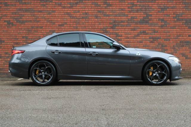 2018 Alfa Romeo Giulia 2.0T Veloce Auto Euro 6 (s/s) 4dr