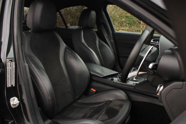 2017 Alfa Romeo Giulia 2.9 V6 Bi-Turbo Quadrifoglio Auto Euro 6 (s/s) 4dr