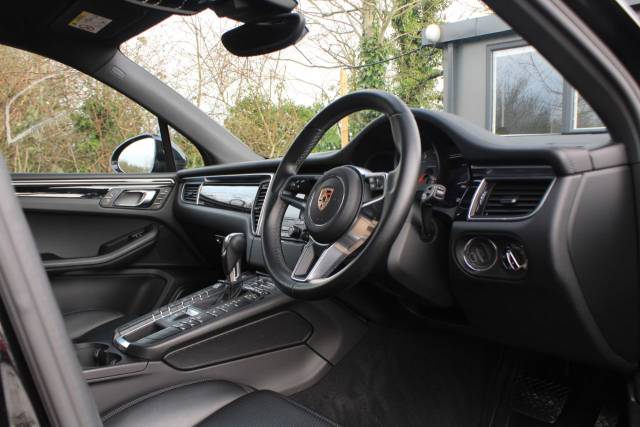 2016 Porsche Macan 3.0 V6 S PDK 4WD Euro 6 (s/s) 5dr