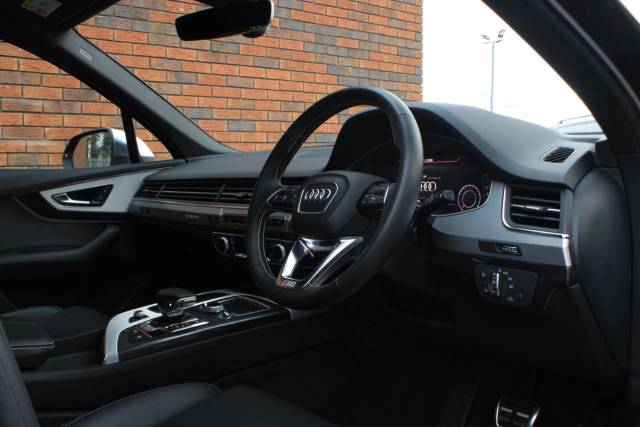 2018 Audi SQ7 4.0 TDI V8 Tiptronic quattro Euro 6 (s/s) 5dr