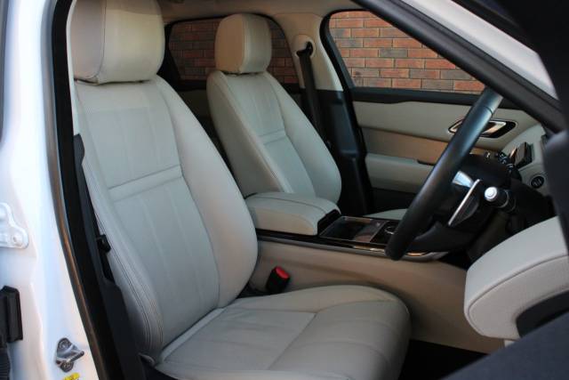 2017 Land Rover Range Rover Velar 2.0 D240 R-Dynamic S Auto 4WD Euro 6 (s/s) 5dr