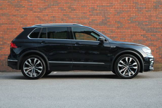 2019 Volkswagen Tiguan 2.0 TDI R-Line Tech Euro 6 (s/s) 5dr