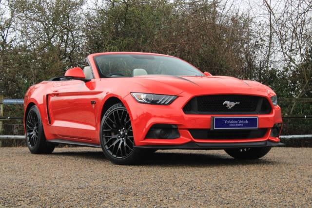 Ford Mustang 5.0 V8 GT SelShift Euro 6 2dr Convertible Petrol Red