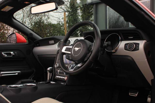 2017 Ford Mustang 5.0 V8 GT SelShift Euro 6 2dr