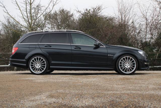 2013 Mercedes-Benz C 63 AMG 6.3 C63 V8 AMG SpdS MCT Euro 5 5dr