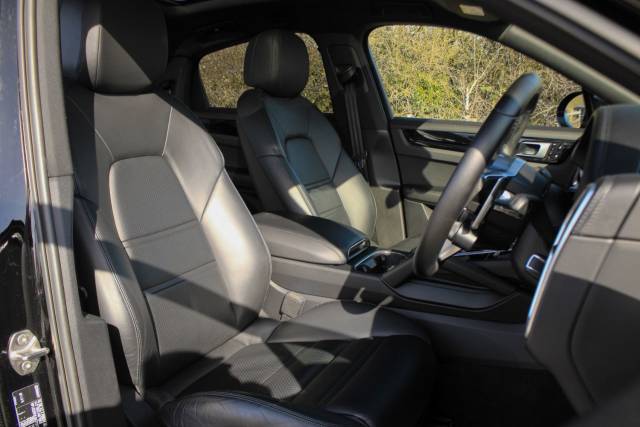 2019 Porsche Cayenne 2.9T V6 S TiptronicS 4WD Euro 6 (s/s) 5dr