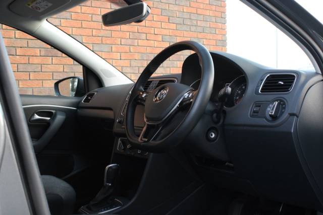 2017 Volkswagen Polo 1.2 TSI BlueMotion Tech Match Edition DSG Euro 6 (s/s) 5dr