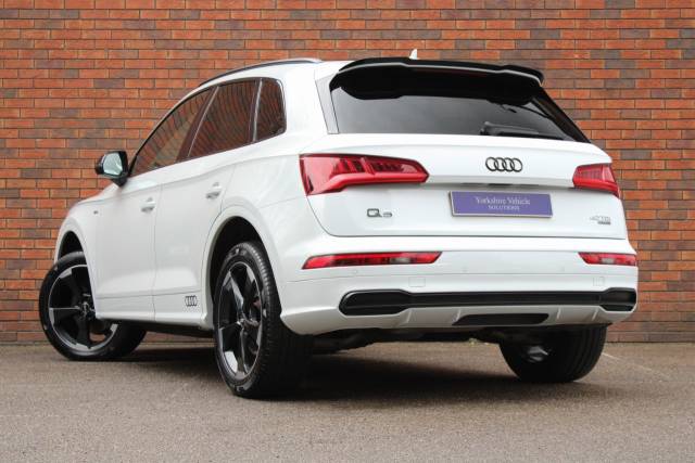 2019 Audi Q5 2.0 TDI 40 Black Edition S Tronic quattro Euro 6 (s/s) 5dr