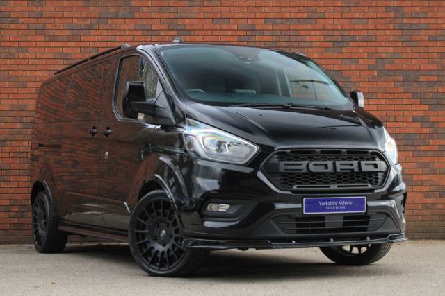 Ford Tourneo Custom 2.0 320 EcoBlue Titanium L2 Euro 6 (s/s) 5dr Minibus Diesel Black