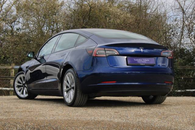 2021 Tesla Model 3 0.0 (Dual Motor) Long Range Auto 4WDE 4dr