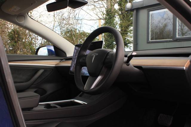 2021 Tesla Model 3 0.0 (Dual Motor) Long Range Auto 4WDE 4dr