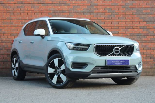 Volvo XC40 2.0 D3 Momentum Auto Euro 6 (s/s) 5dr SUV Diesel Blue