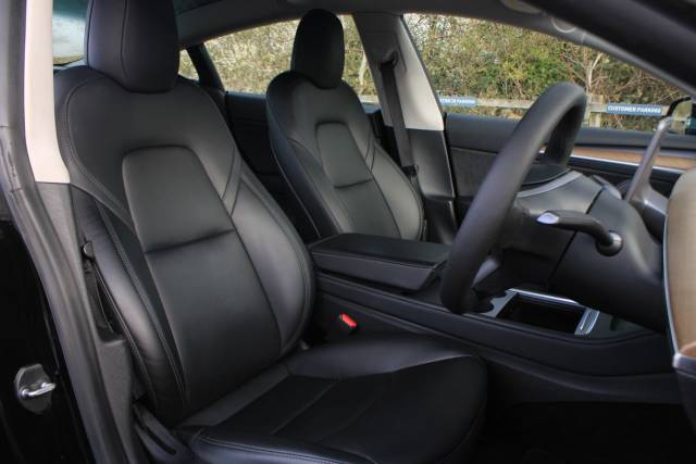 2021 Tesla Model 3 0.0 (Dual Motor) Long Range Auto 4WDE 4dr