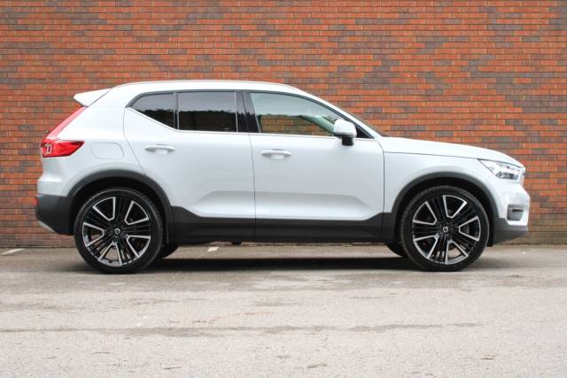 2021 Volvo XC40 1.5h T5 Twin Engine Recharge 10.7kWh Inscription Pro Auto Euro 6 (s/s) 5dr