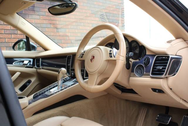 2012 Porsche Panamera 3.0D V6 TiptronicS Euro 5 (s/s) 5dr