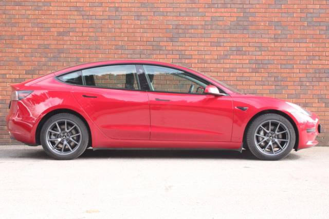 2022 Tesla Model 3 0.0 RWD 4dr Auto