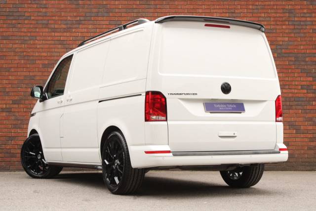 2022 Volkswagen Transporter 2.0 TDI T28 Highline FWD SWB Euro 6 (s/s) 5dr