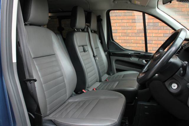 2021 Ford Tourneo Custom 2.0 320 EcoBlue Titanium Auto L2 Euro 6 (s/s) 5dr