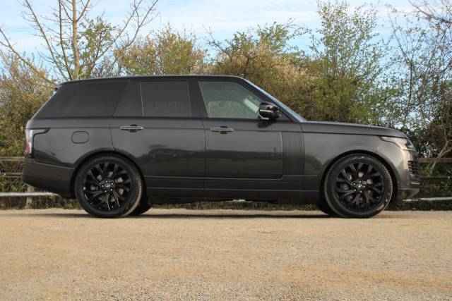 2020 Land Rover Range Rover 5.0 P525 V8 Autobiography Auto 4WD Euro 6 (s/s) 5dr